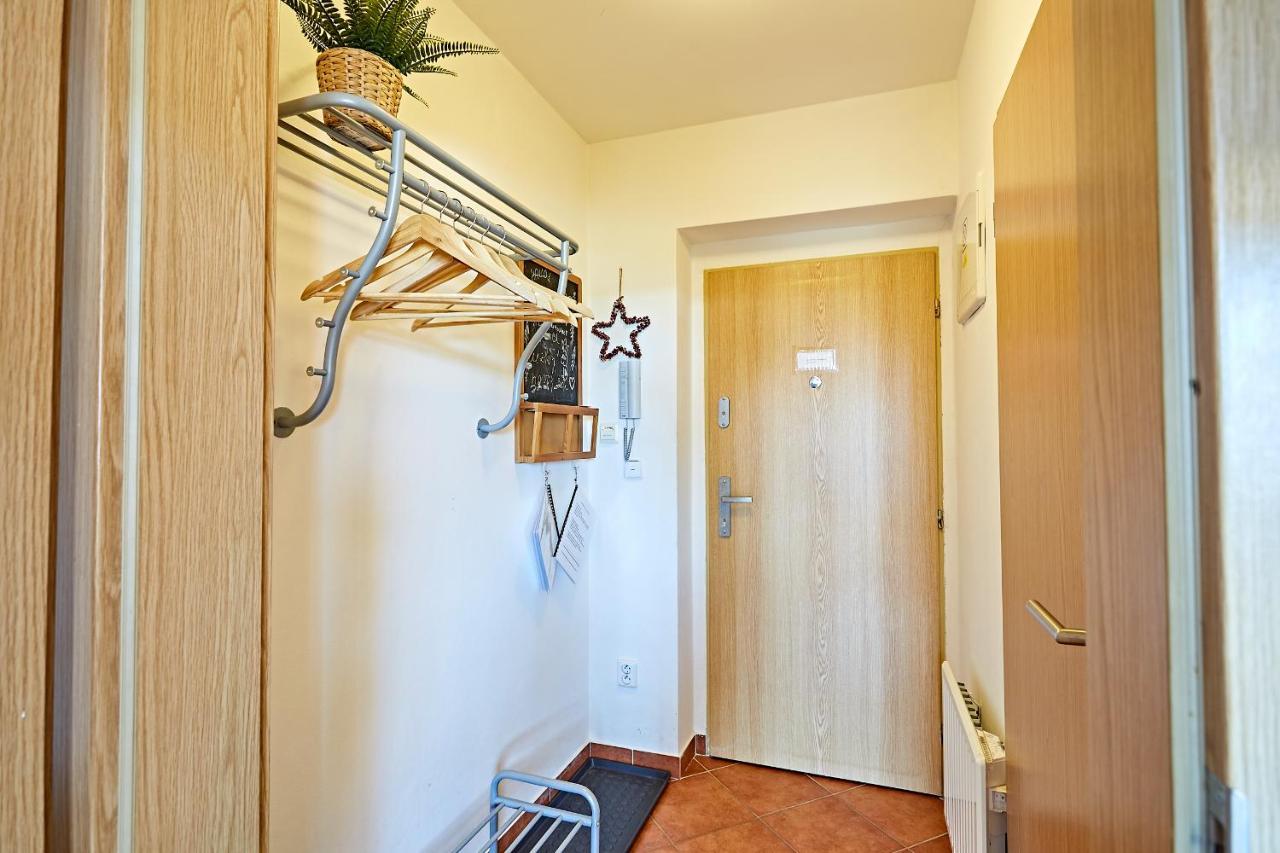 Apartman Klinovec 365 Loučná pod Klínovcem Extérieur photo