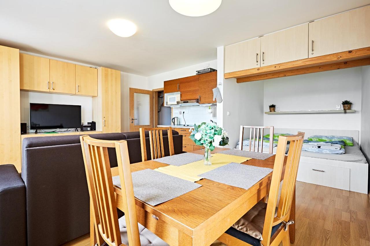 Apartman Klinovec 365 Loučná pod Klínovcem Extérieur photo
