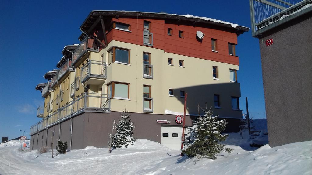 Apartman Klinovec 365 Loučná pod Klínovcem Extérieur photo